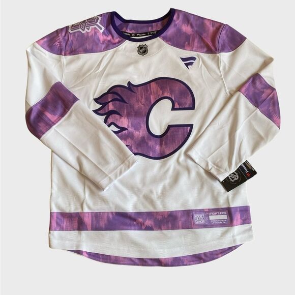 NWT Calgary Flames Hockey Fights Cancer 2024 Fanatics Authentic Jersey Men's S - Picture 13 of 16